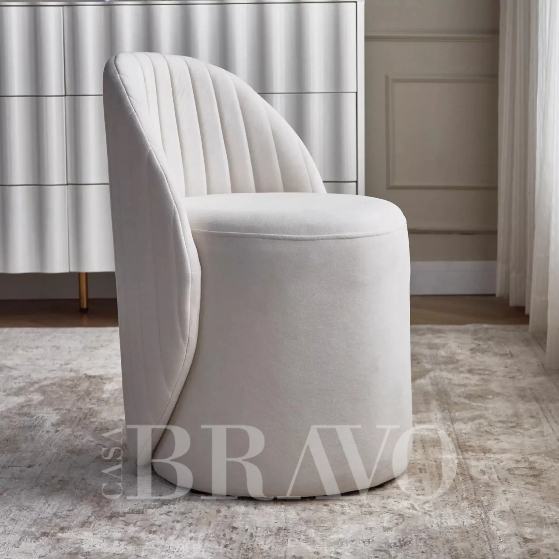 Luxury Bench & Poufs Set – Modern Upholstered Bedroom & Living Room Furniture