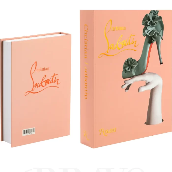 Luxury Fashion Table Books – Decorative Accents for Modern Interiors