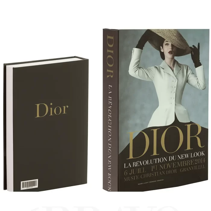 Luxury Fashion Table Books – Decorative Accents for Modern Interiors